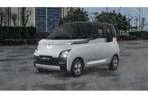 Apakah Mobil Listrik Tahan Banjir dan Bagaimana Perawatannya